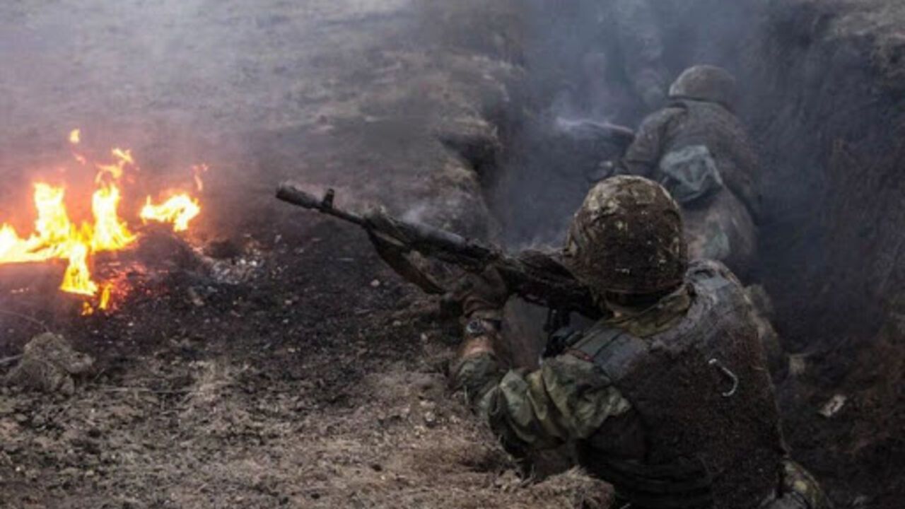 Обострение боев на Донбассе: стало известно о состоянии раненых украинцев