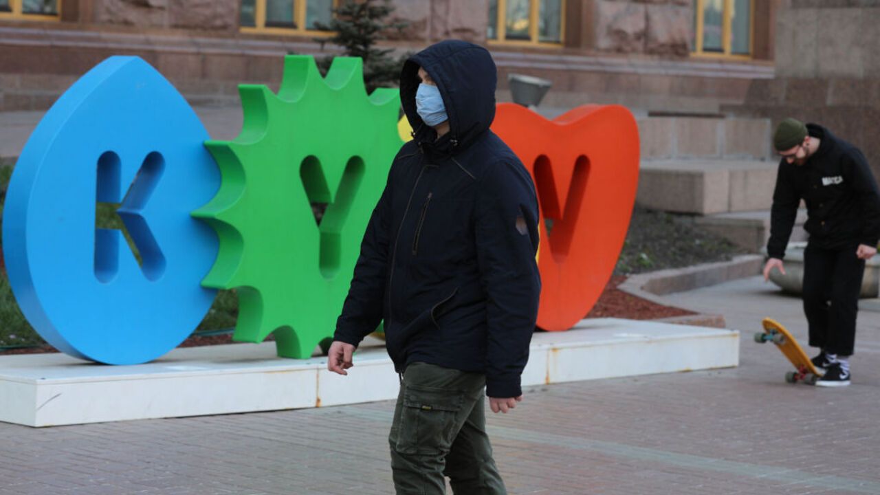 Надзвичайна ситуація чи стан: що саме введуть у Києві та в чому різниця