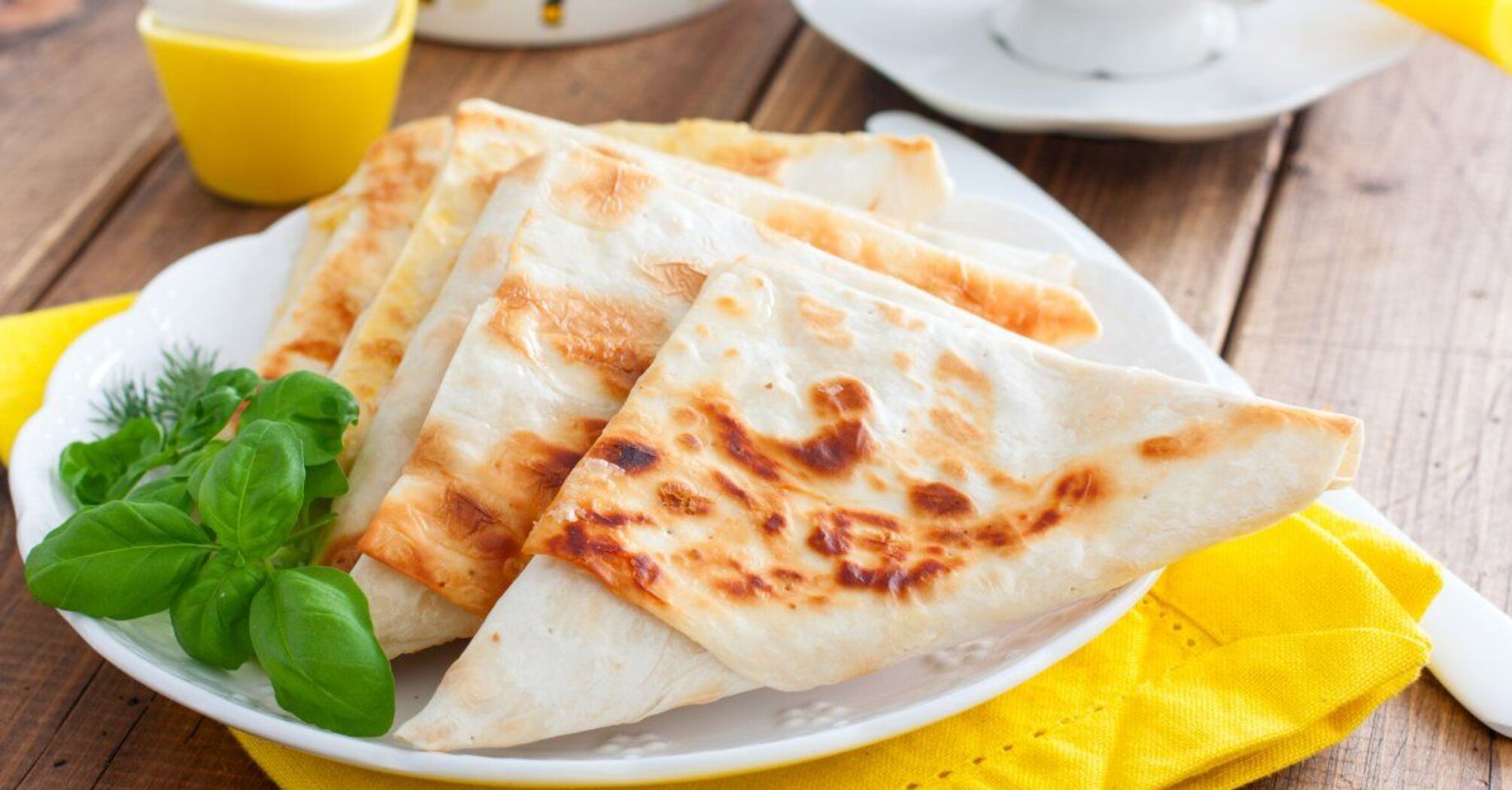 Top 3 delicious pita dishes for a snack