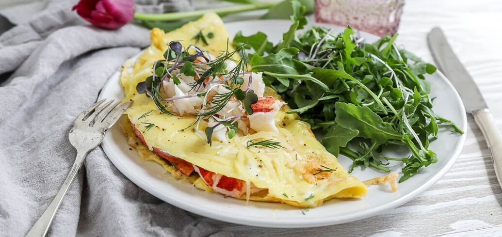 Oryginalny omlet z małżami gotowy w kilka minut