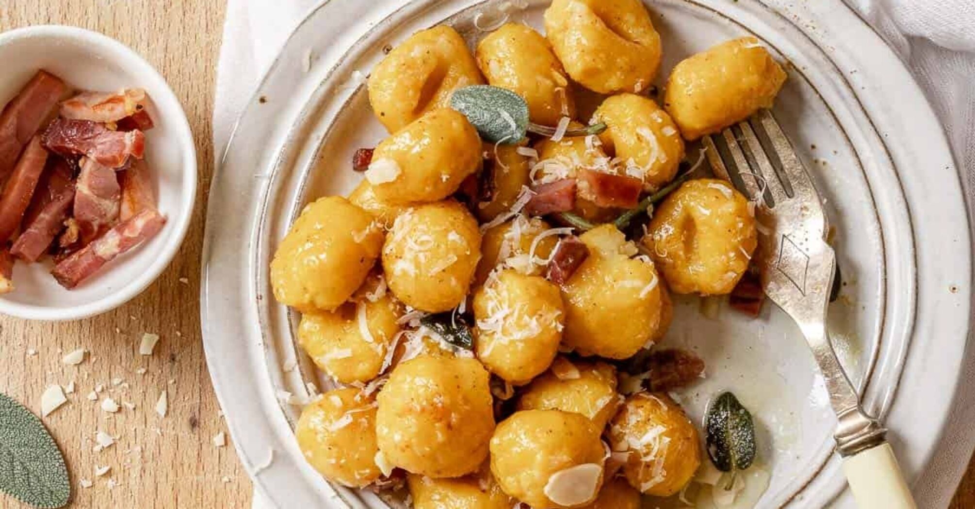 Oryginalne sezonowe gnocchi dyniowe: łatwiejsze w przygotowaniu niż pierogi