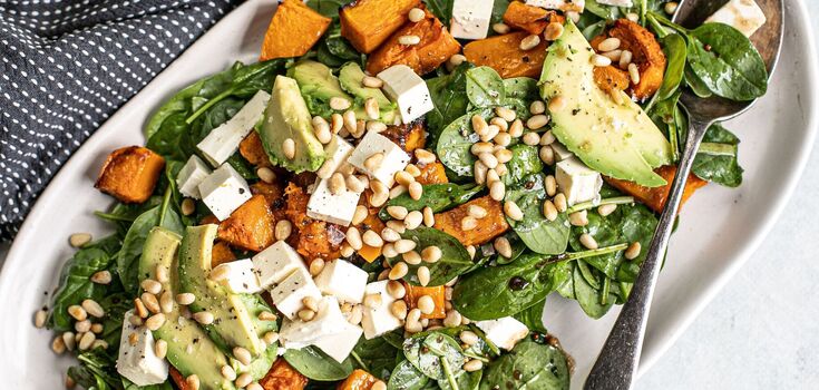 Juicy seasonal salad with pumpkin and feta: how to prepare a light autumn appetizer