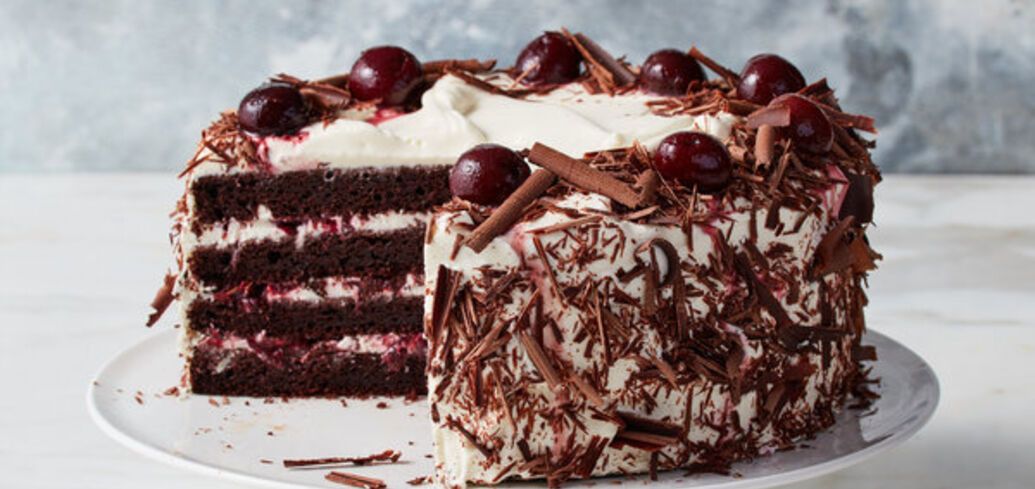 Spectacular "Honey Cherry" cake: tastier than "Prague Cake"