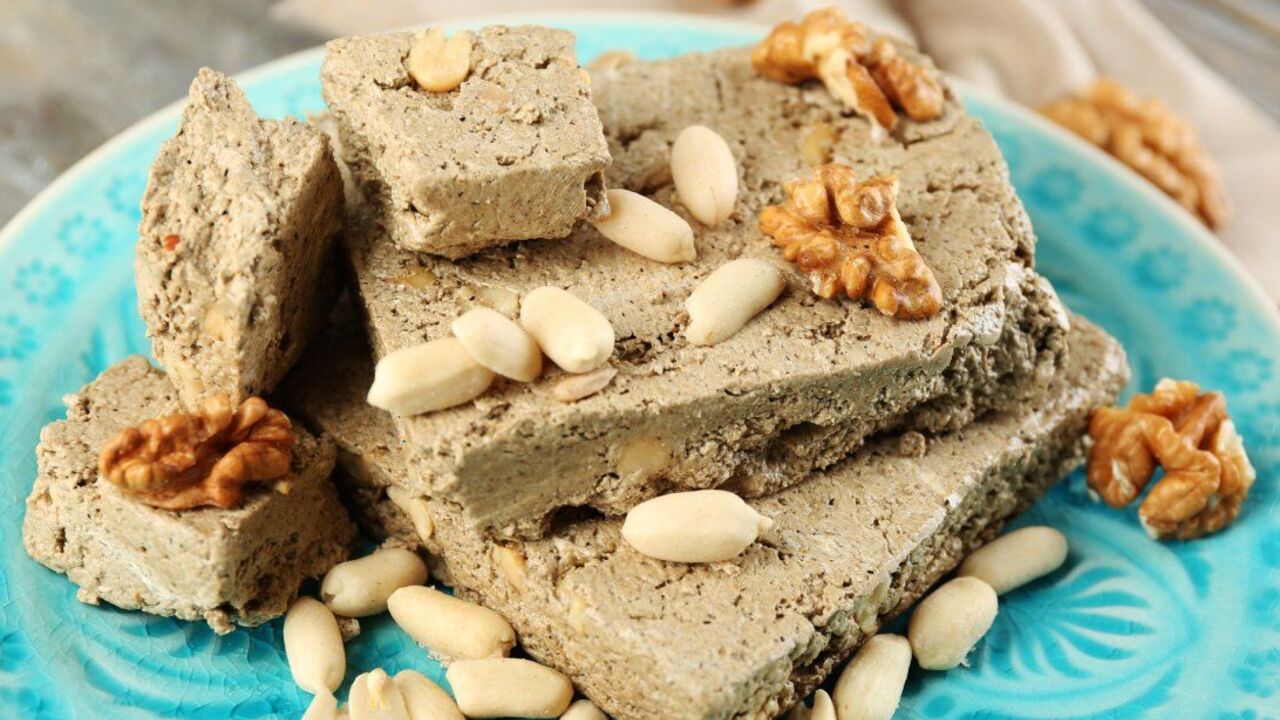 What to make homemade no-bake halva from