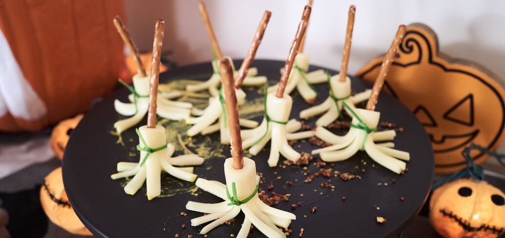 Original cheese appetizer 'Witches' brooms': worth making for Halloween 2023