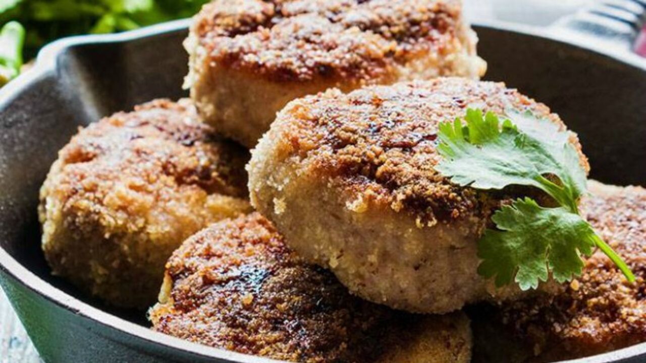 What, besides meat, to cook delicious cutlets from: they turn out golden and very juicy
