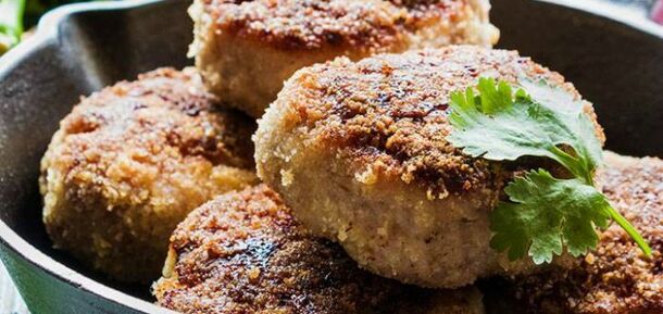 What, besides meat, to cook delicious cutlets from: they turn out golden and very juicy