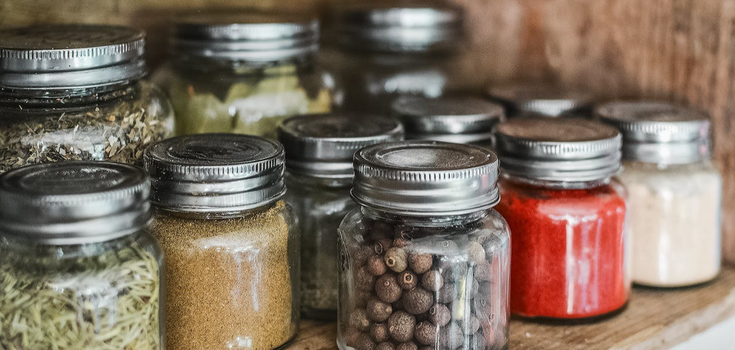 What spices should not be added to dishes in large quantities: be careful with them