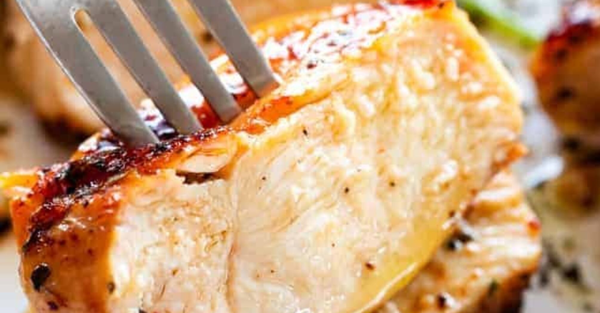 How to fry chicken fillet to make it juicy: we share the technology
