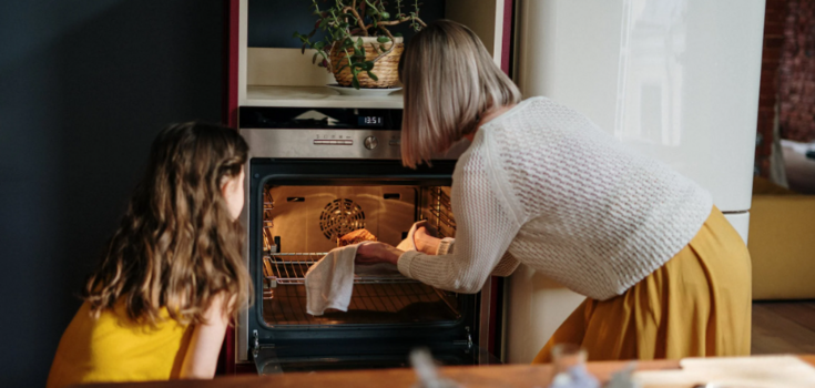 How not to use the oven: main mistakes during cooking