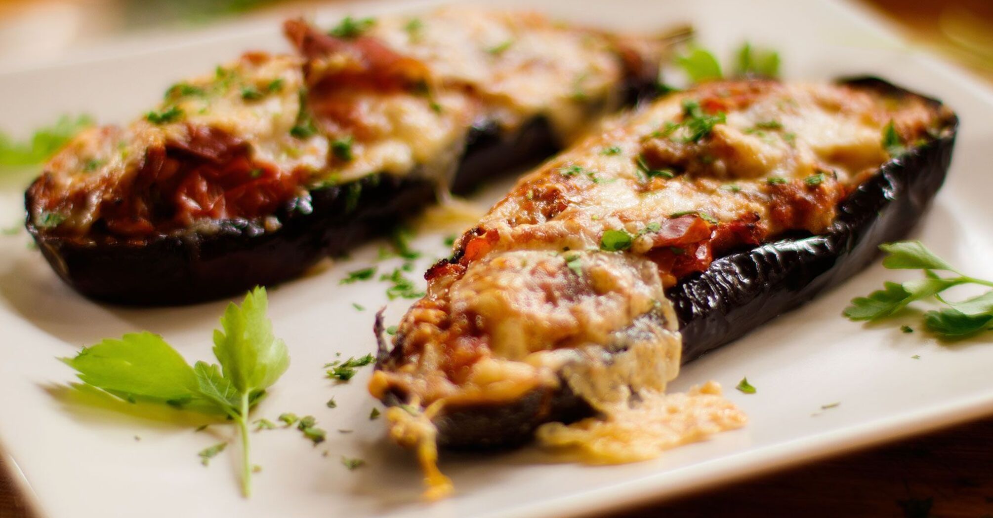 Baked eggplants with filling
