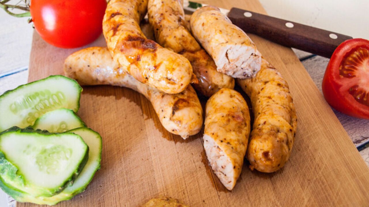 Homemade sausages that are healthier than store-bought: what to make