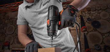 Why a screwdriver is an indispensable tool for repair and construction