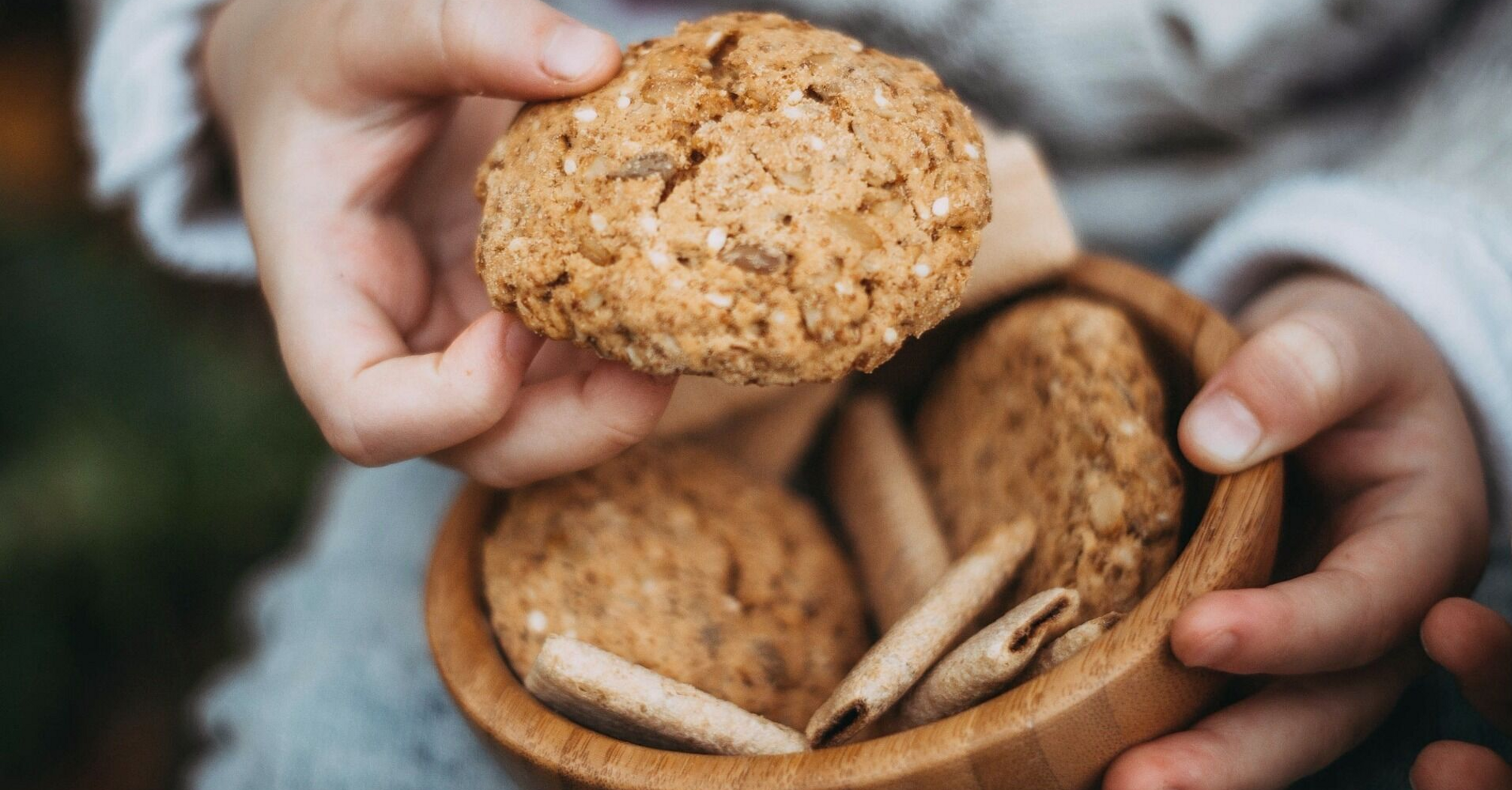 Healthy cookies with sesame seeds