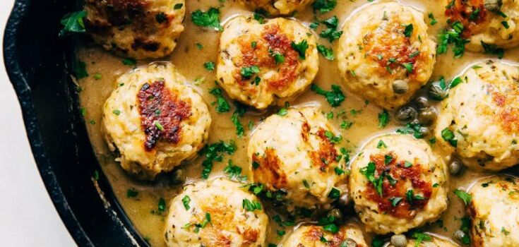 How to prepare delicious meatballs with mushrooms for porridge, potatoes and pasta for lunch