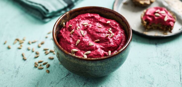Delicious beetroot spread: can be prepared for the holidays instead of horseradish sauce