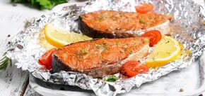 How to bake delicious and healthy trout: an easy recipe for dinner