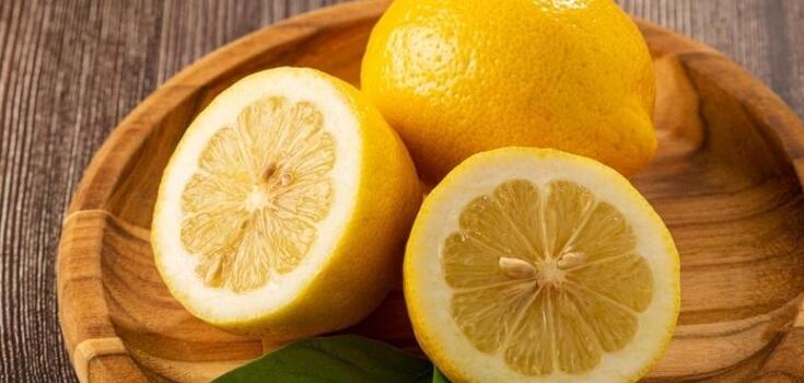 Don't throw it away: how you can use lemon peel