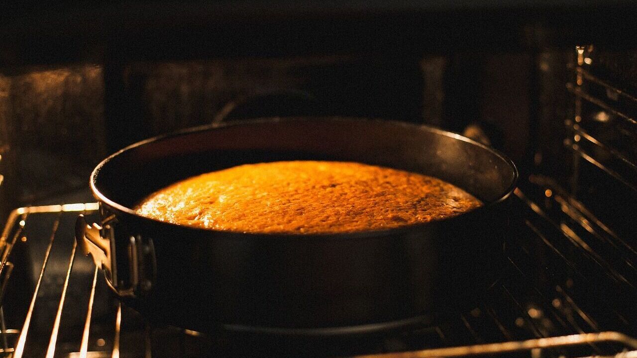 Sponge cake with beer that always turns out puffy: how to cook