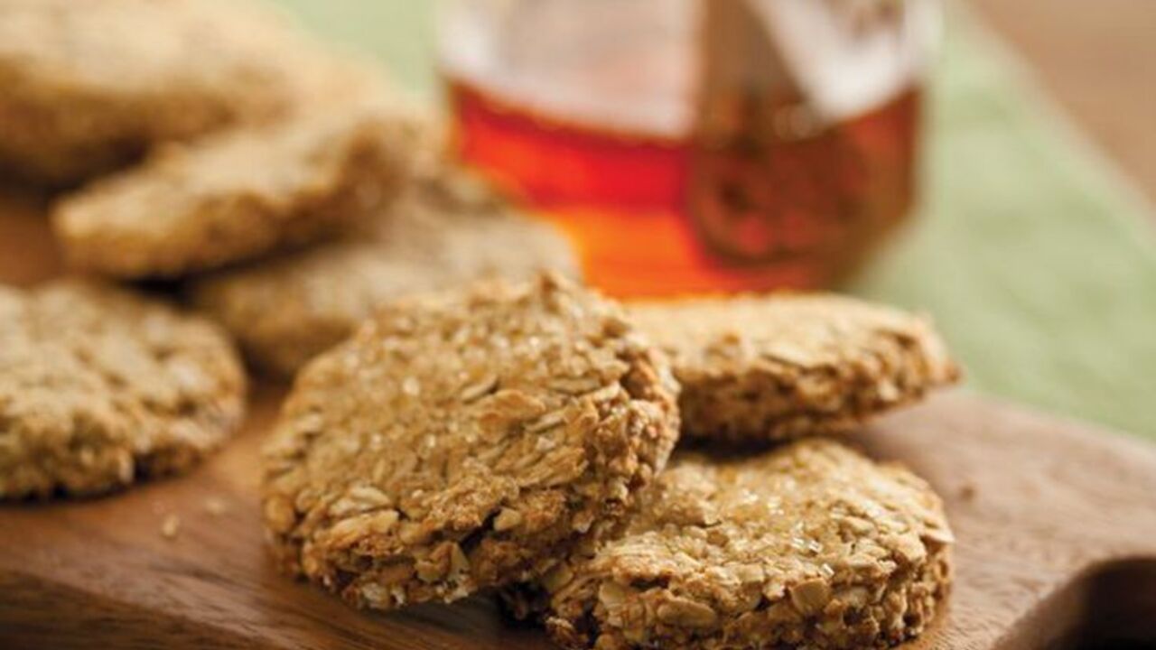 What to cook crispy cookies with: the easiest option