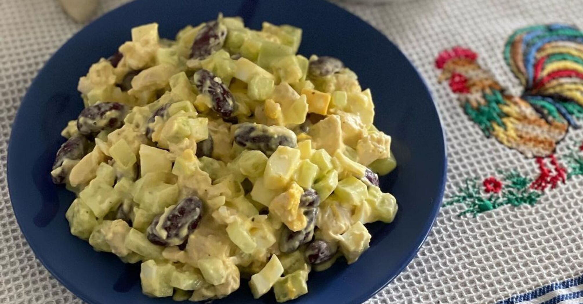 Pyszna sałatka z fasolą