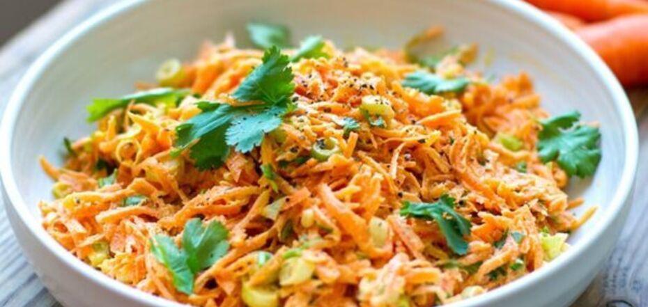 Healthy carrot salad for the New Year's table that can be eaten as a spread