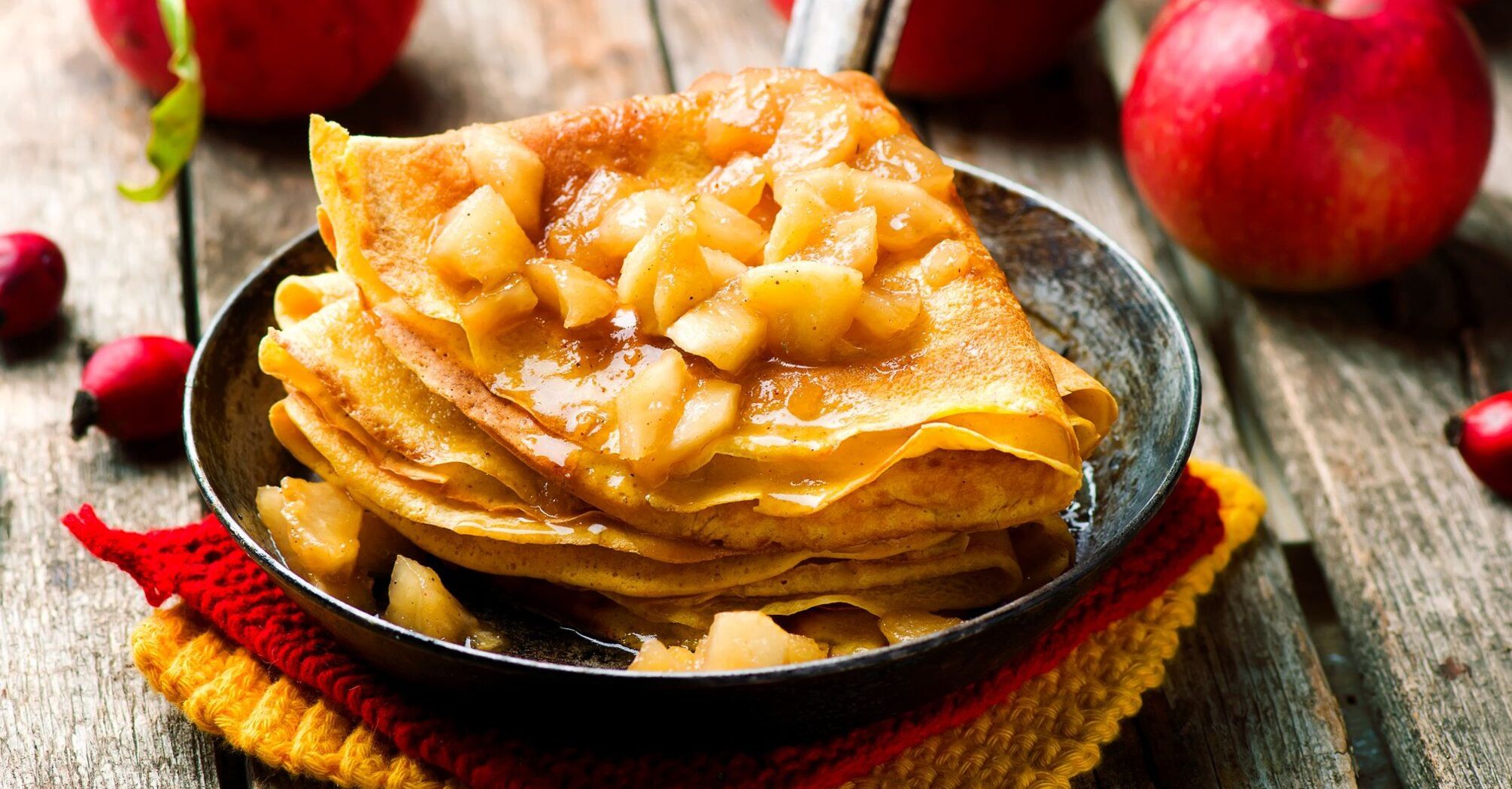 Thin pancakes that never tear and wrap well: what to cook with