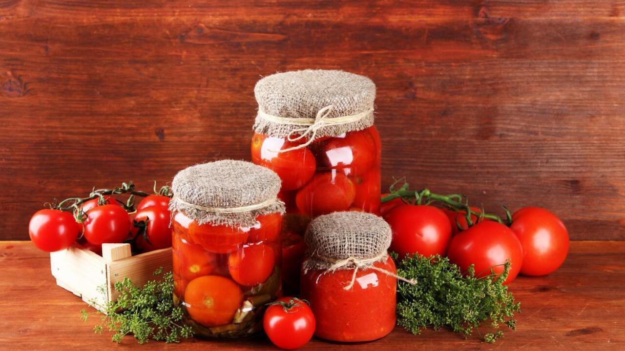 These lids are not suitable for canning: the reasons are named
