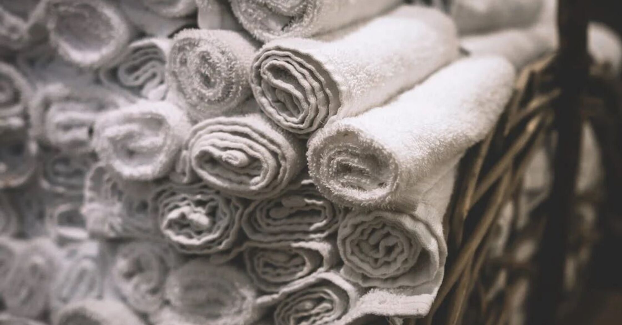 Kitchen towels will be snow-white: Japanese way of washing