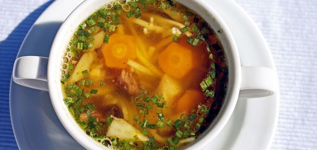 Broth without bay leaf