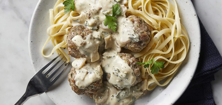 What to cook for dinner in 30 minutes: a hearty meal for the whole family