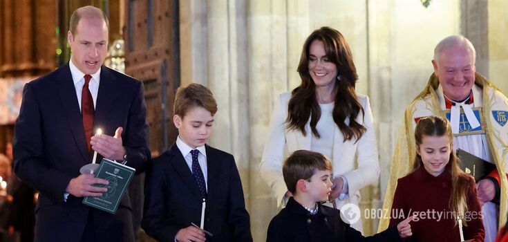 W dżinsach i białych koszulach: Kate Middleton i książę William oraz ich dzieci zaskoczyli nietypową kartką świąteczną. Zdjęcie