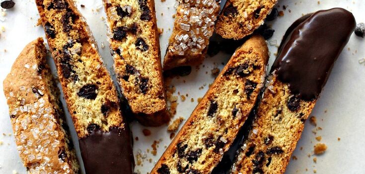 Italian biscotti cookies: how to prepare the popular dessert at home