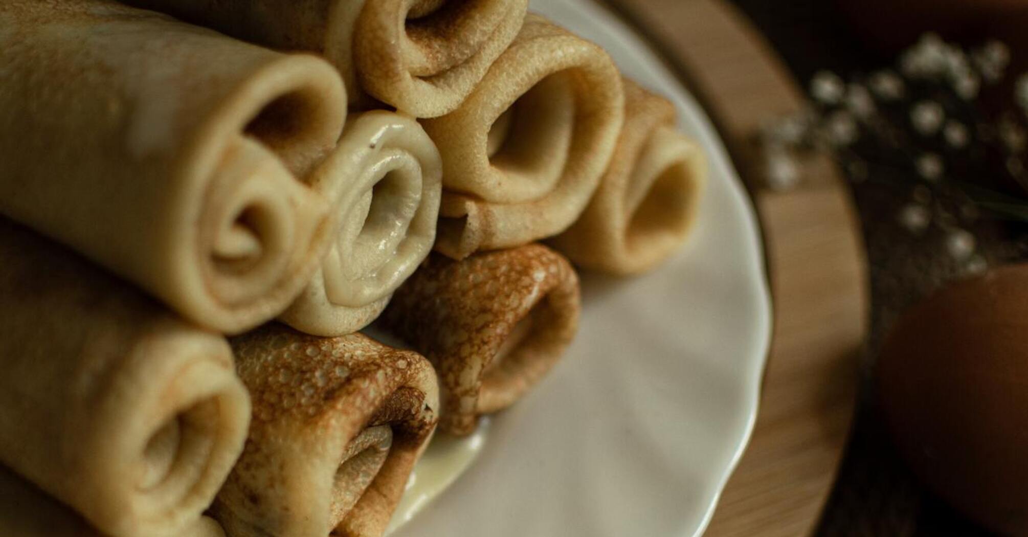 What to cook thin pancakes with besides milk: they will not tear apart
