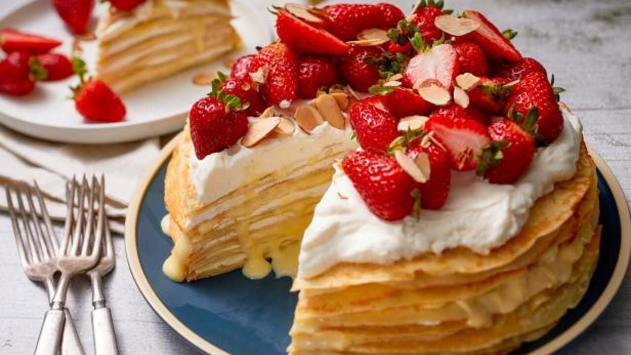 A festive pancake cake that doesn't need to be baked: how to make it