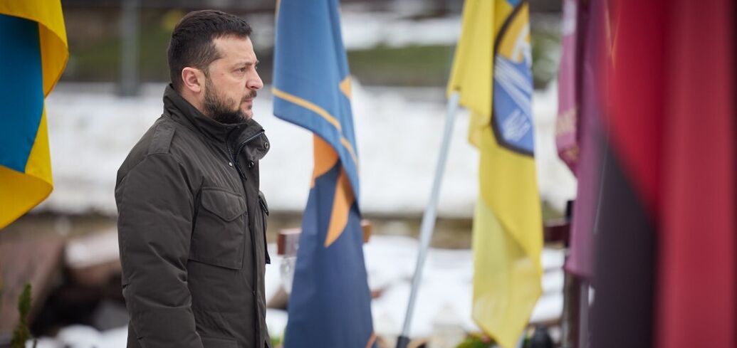 'Nigdy nie zapomnimy naszych bohaterów': Zełenski oddał hołd poległym obrońcom Ukrainy we Lwowie