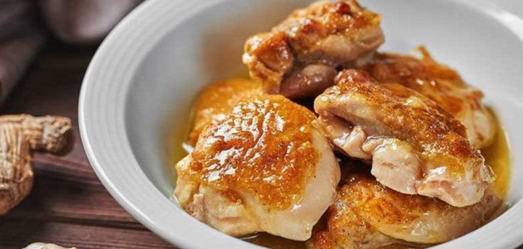How to cook juicy chicken: the easiest recipe
