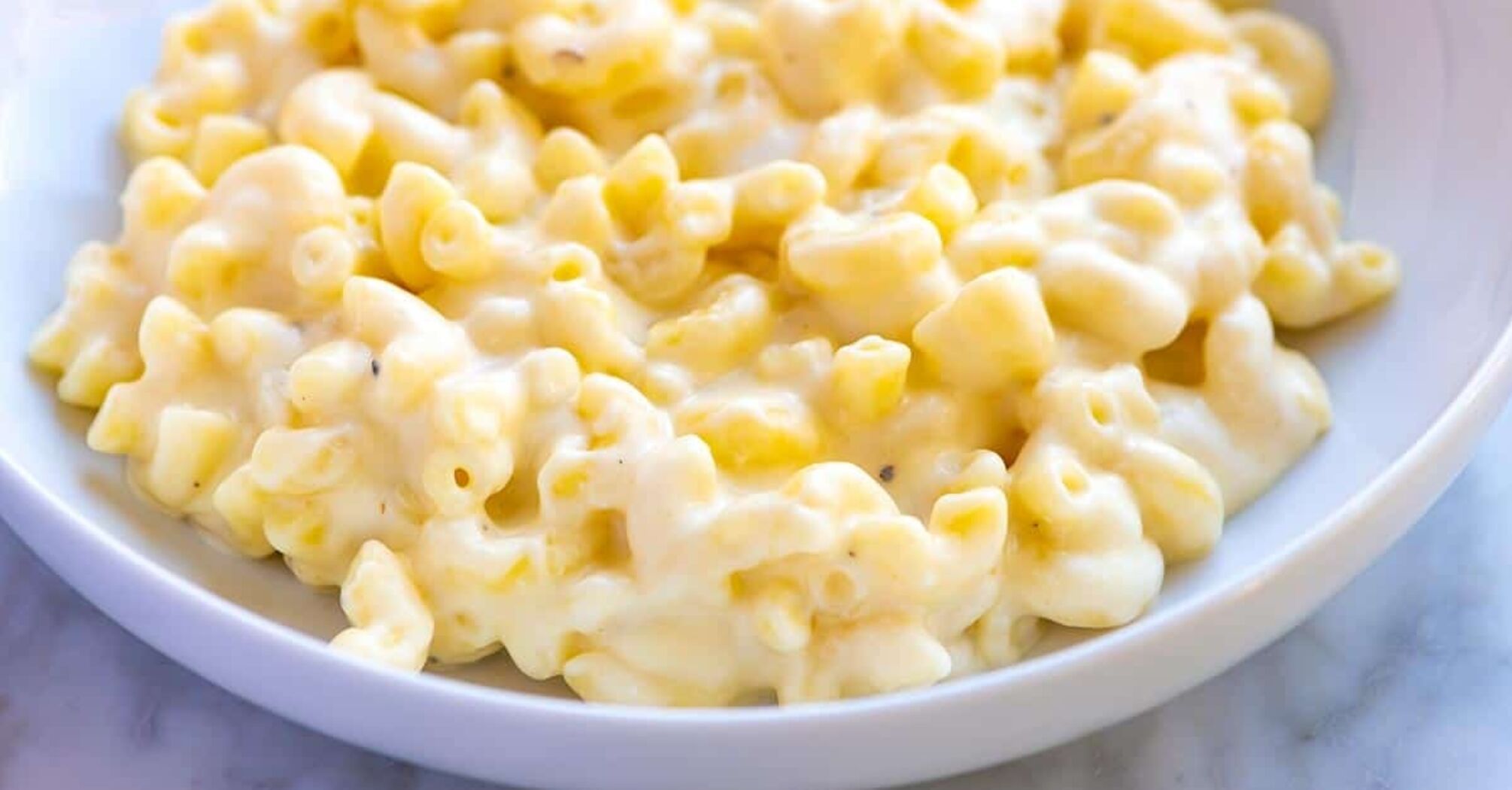 Jak smacznie ugotować makaron na lunch: niedrogi przepis