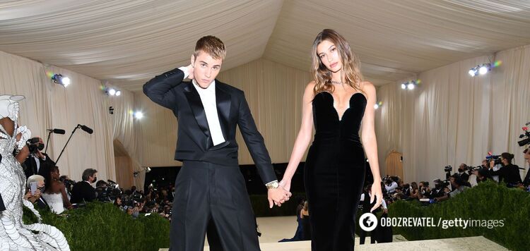Żona Justina Biebera wyszła z futrzaną torbą ukraińskiej marki: zdjęcie stylowego wyglądu