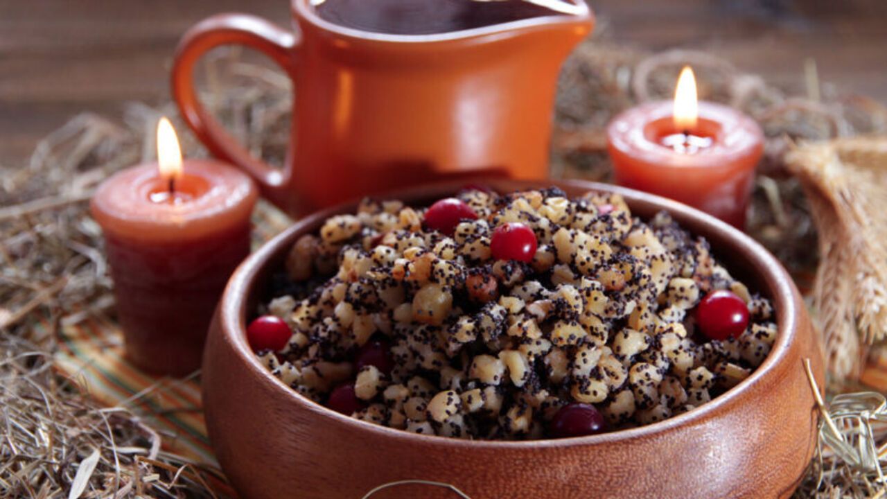 Traditional kutia with wheat or exquisite with rice: which one is better and what they symbolize
