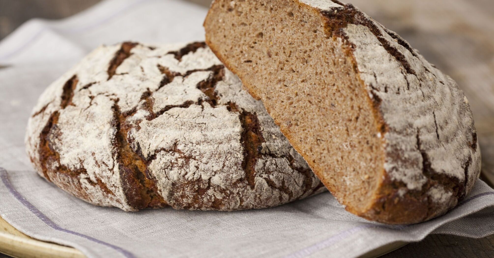 How to make delicious bread