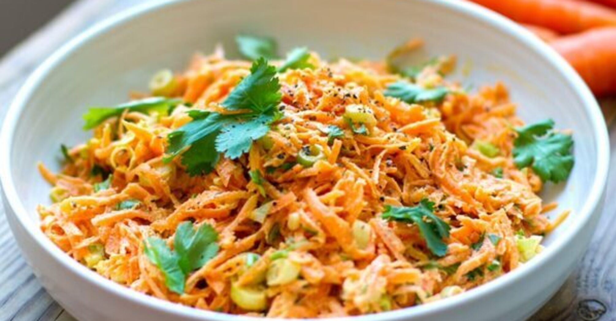 Delicious carrot salad