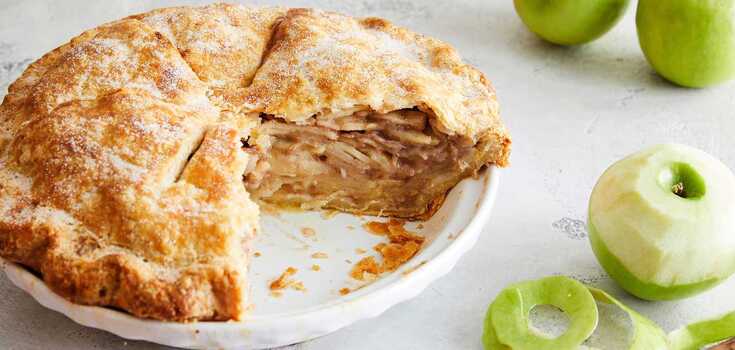The most delicate apple pie that just melts in your mouth: an easy recipe