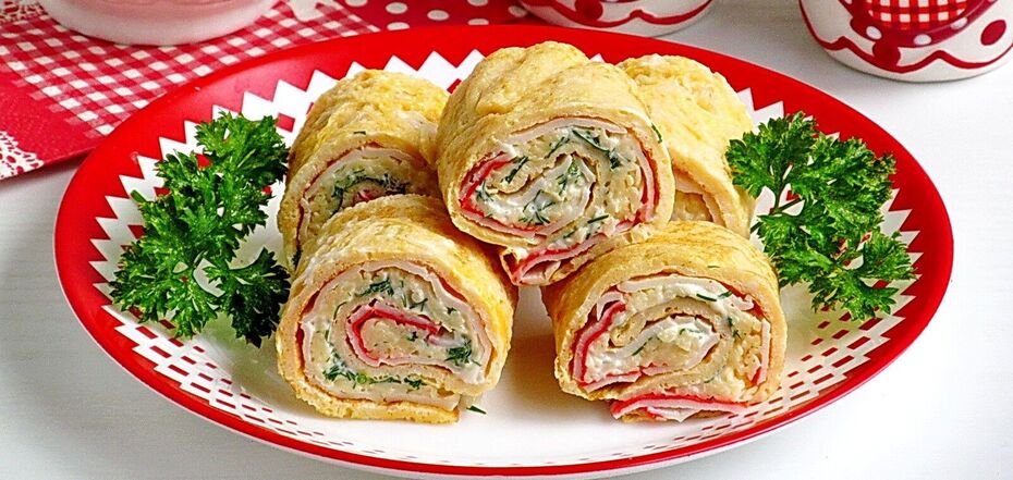 An elementary omelet roll