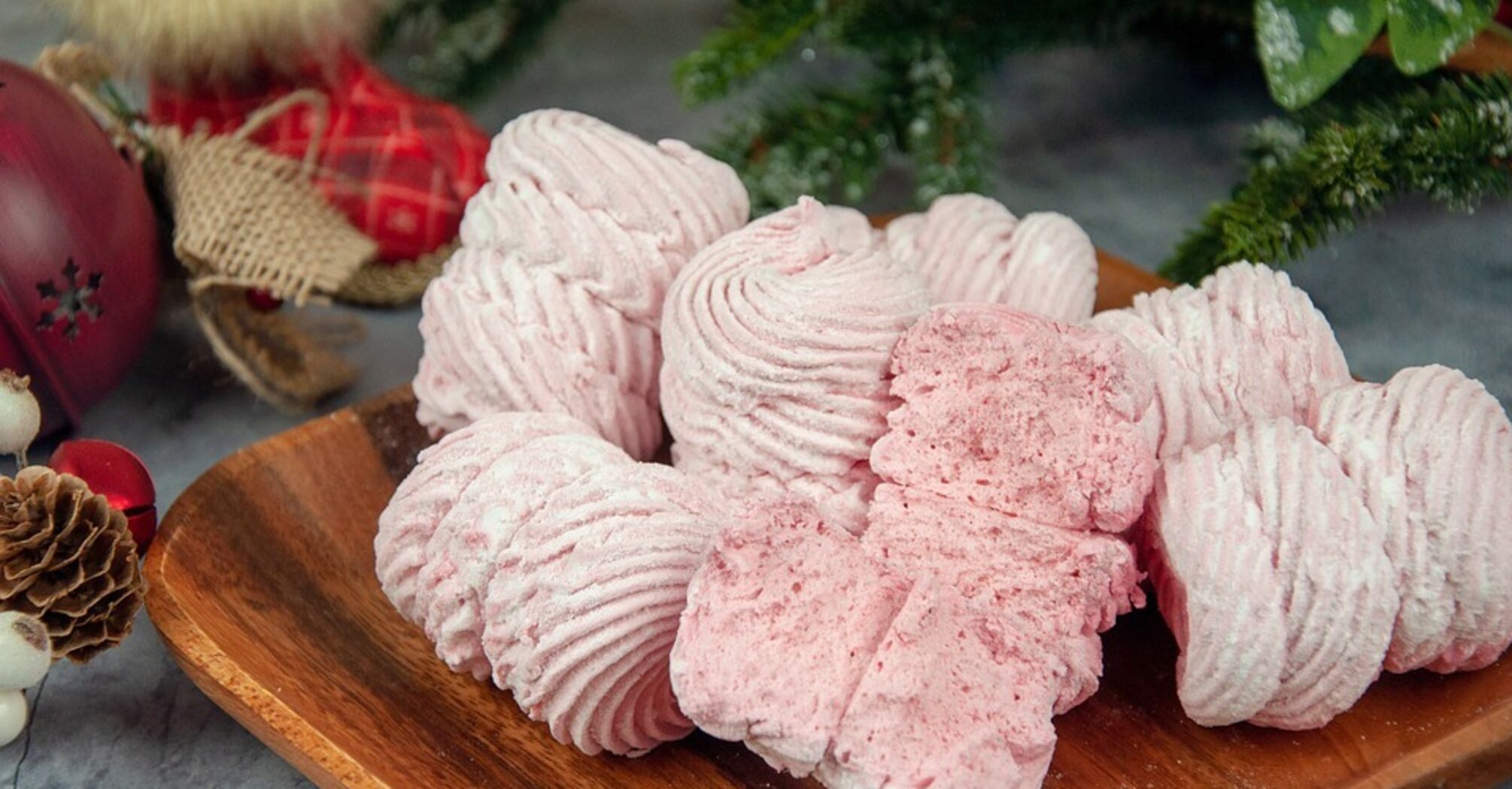 Bezpieczne domowe pianki marshmallows z trzech składników: prosty przepis