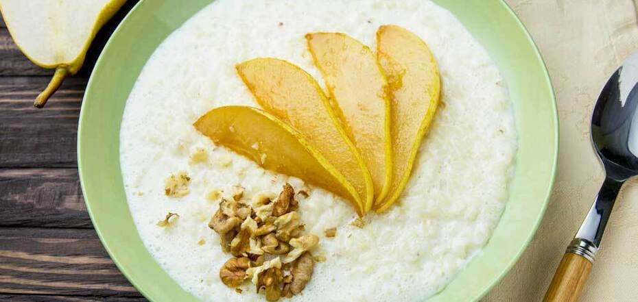 Oatmeal with pear