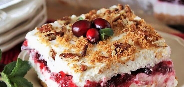 An original tiramisu to make for the New Year: cranberries at the heart