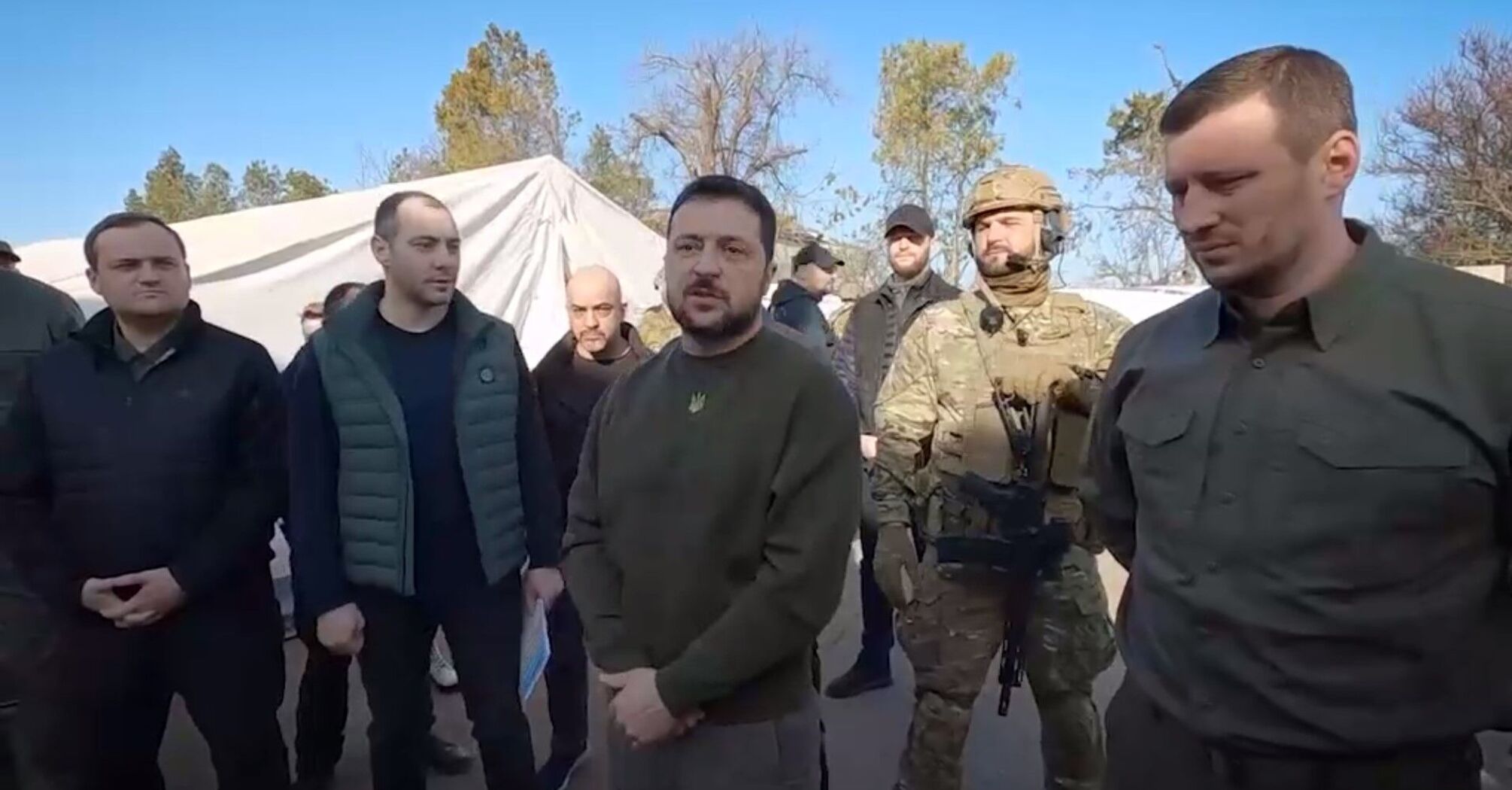 "We will restore everything, rebuild everything": Zelenskyy visited Kherson region and talked to local residents. Video.