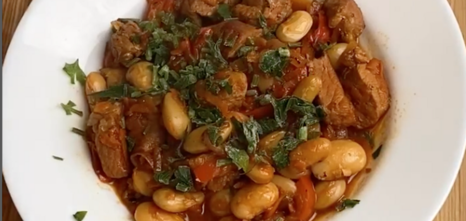 Beans and meat recipe
