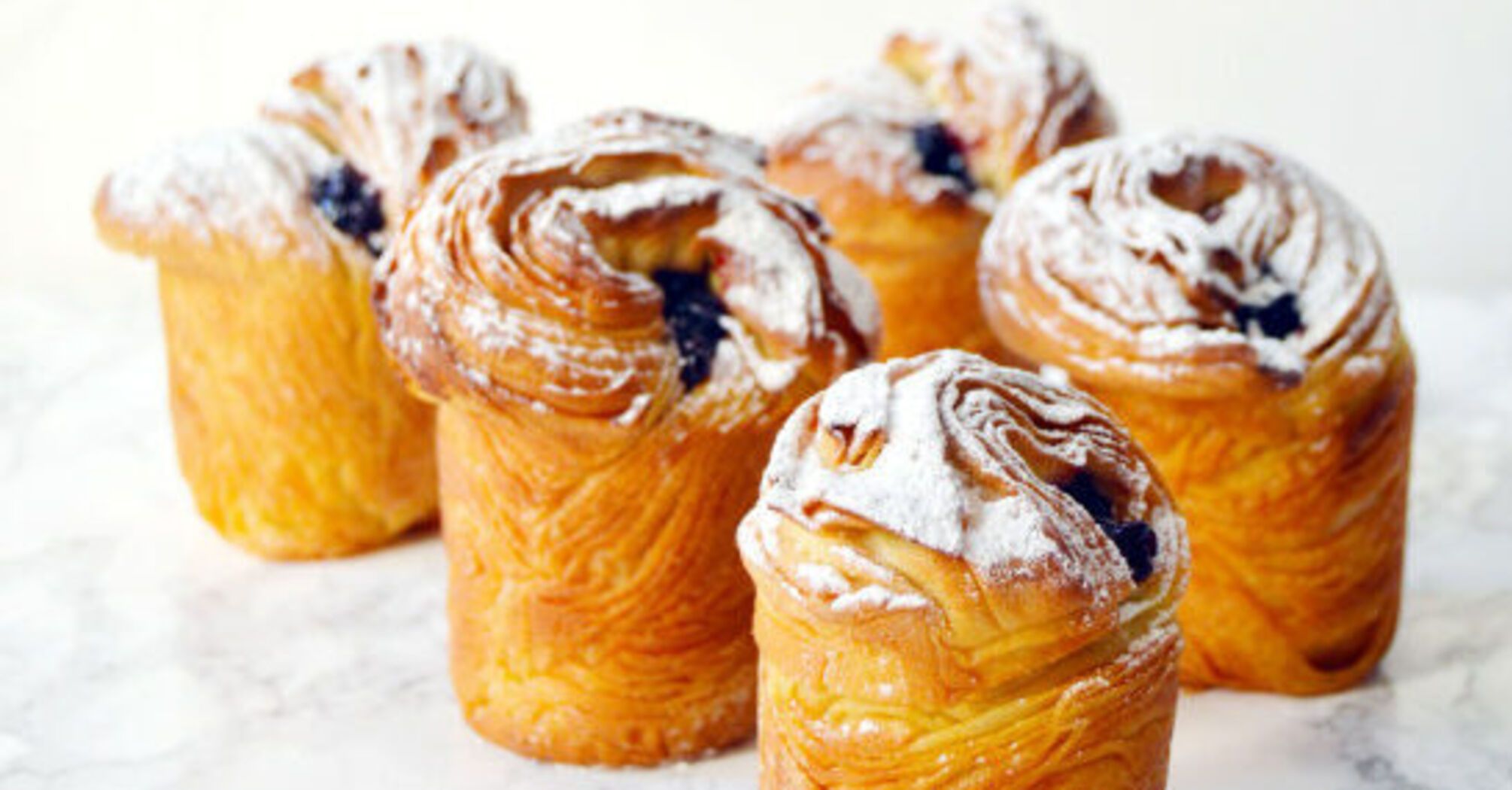 Paska bread in a new way: how to make spectacular kraffins
